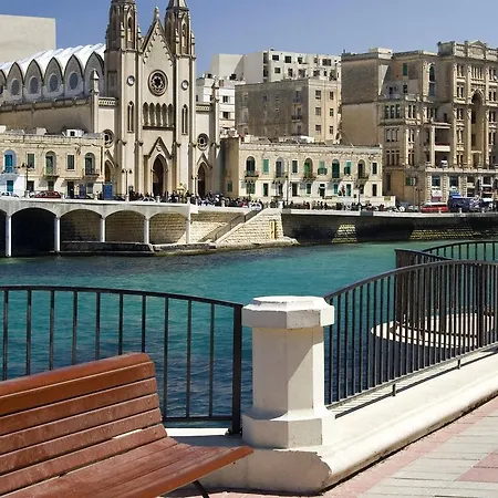 Apartment 1 Bedroom Apartment, Best Location Sliema